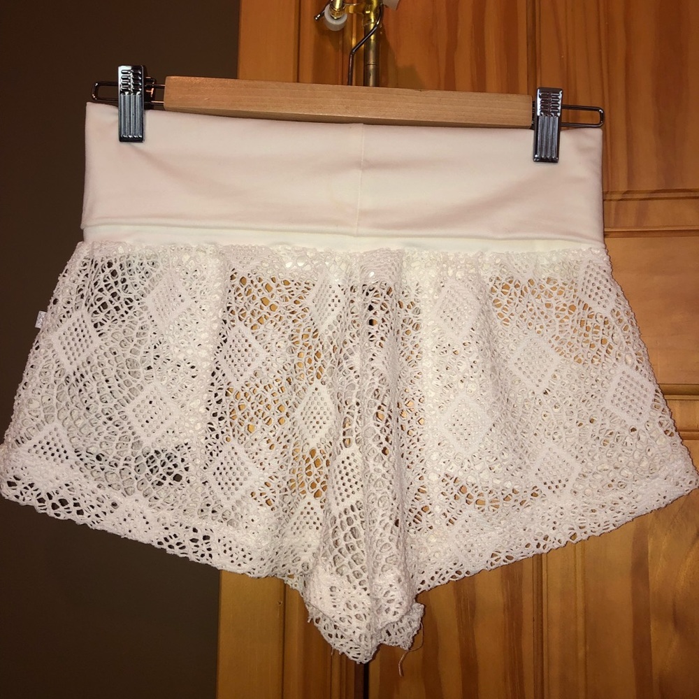 SWIMSUIT COVERUP SHORTS